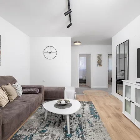 The View Apartment Rijeka Exterior photo